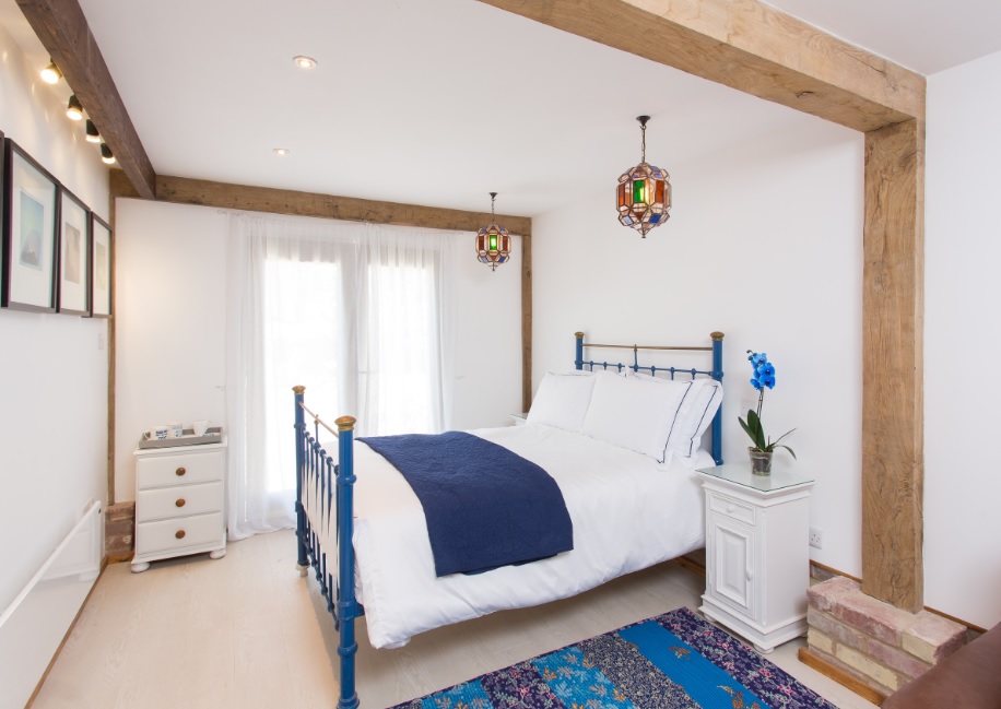 Rooms-in-Sussex-Beaton Bedroom